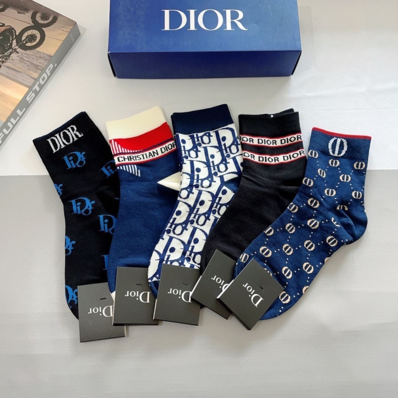 DIOR